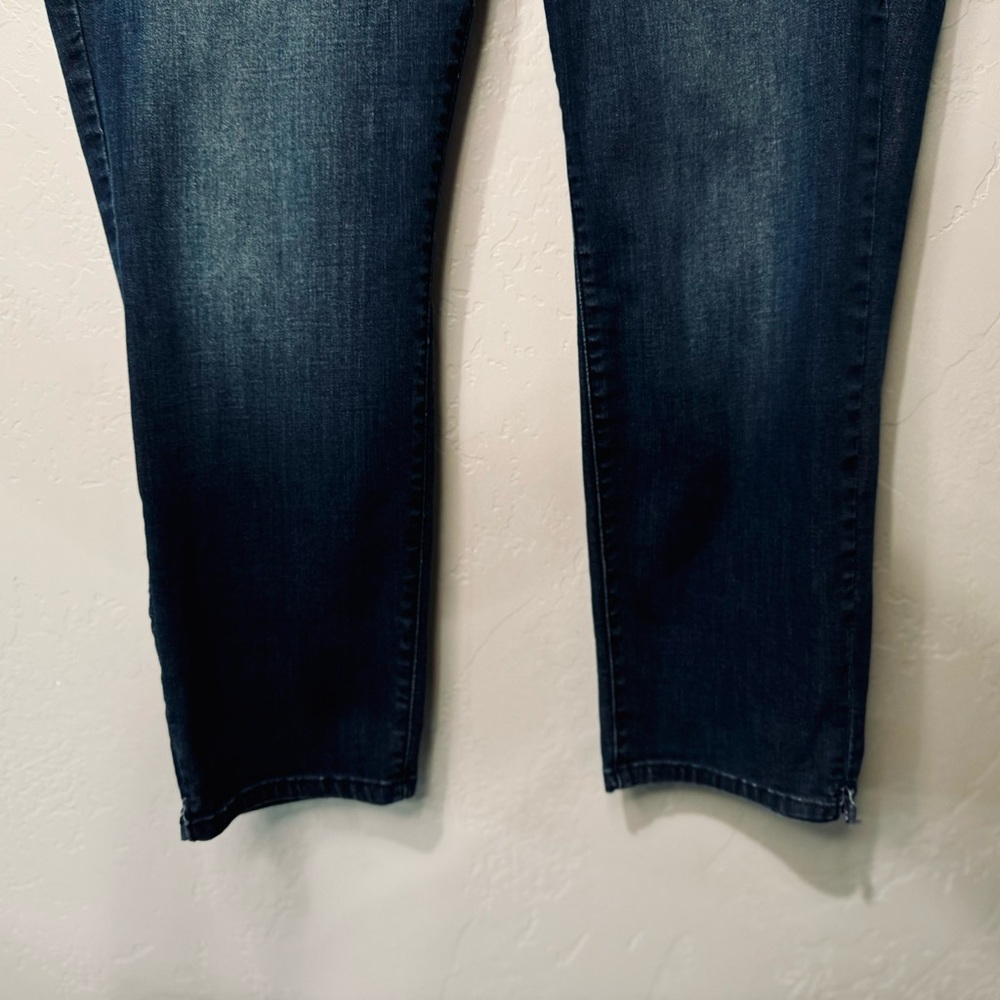 NYDJ Pull-On Jeans Straight Leg Fit Stretch Dark Wash High-Rise Denim SZ 16W - Picture 7 of 15